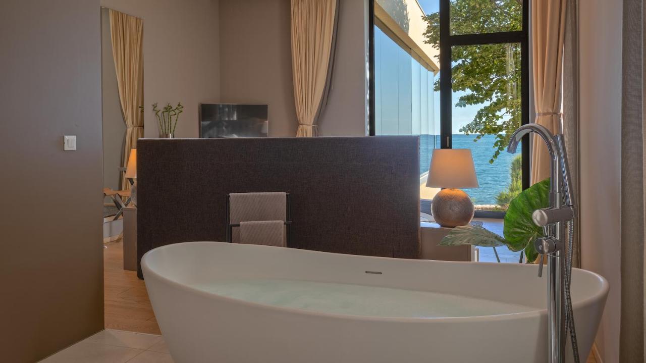 Luxury Sperone Residence Novigrad Istria Buitenkant foto
